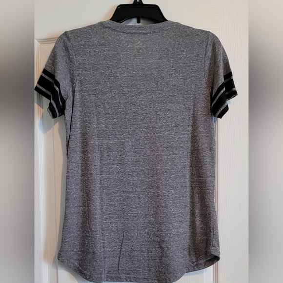 Boston Bruins V neck top - Picture 6 of 6